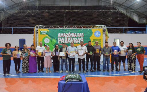 Literatura e escrita criativa mobilizam estudantes durante programação do Amazônia das Palavras em Anamã