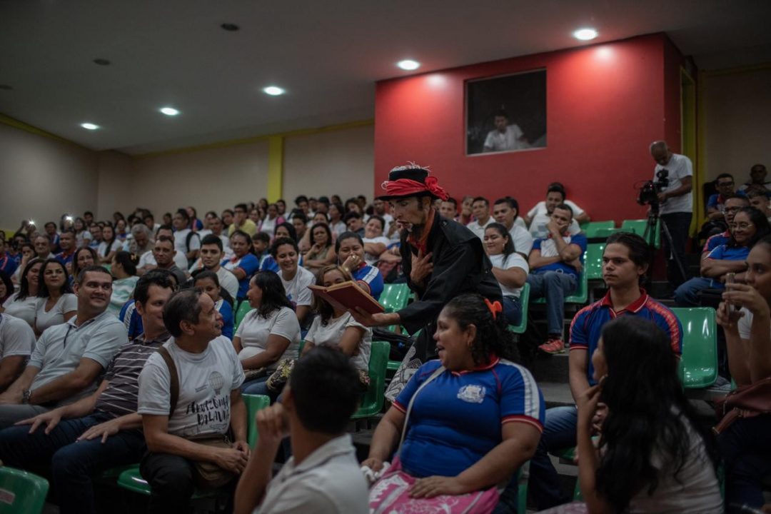 Amazônia das Palavras tem abertura marcada pela emoção em Manaus